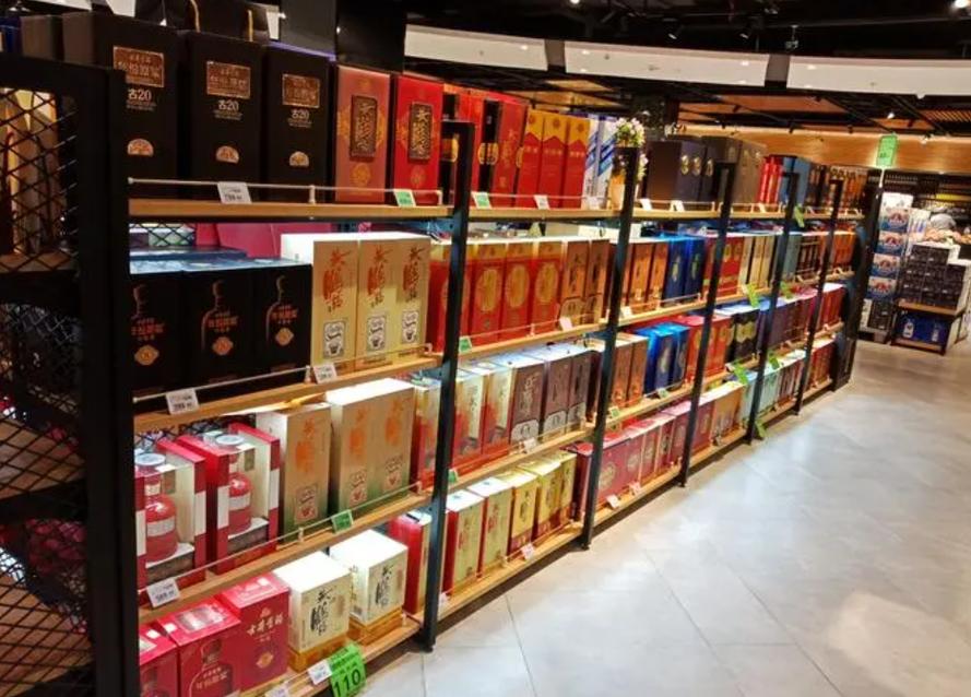 酒香不怕巷子深，這5款超市白酒當紅無疑，純糧釀造，好喝不貴